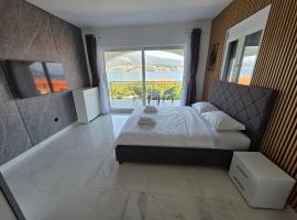Maric Apartments Njivice Herceg Novi，位于奈维斯的酒店