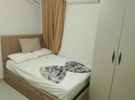 قرية مارسيليا بيتش فور