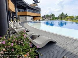 Beach Hive Seafront Villa at San Juan Batangas，位于八打雁的酒店