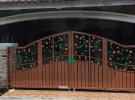 Damai Guest House Malay Only