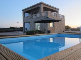 Villa Miramar Vistas espectaculares，位于埃斯&middot;梅卡达尔的别墅