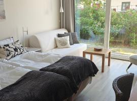 Nösundsgården Hotell & Vandrarhem，位于Nösund的酒店