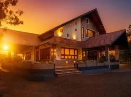 Luxury Villa with 2 bedrooms in Wayanad- Minash Villa by Mirth