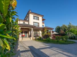 Casa MT - Boutique Villa，位于加布罗沃的带停车场的酒店