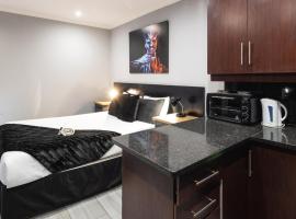 Fire and Ice Guesthouse Lephalale，位于Lephalale的酒店