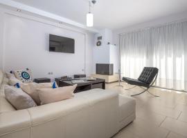 Villa Anavil - Boutique Coastal Retreat in Varkiza，位于瓦里的酒店