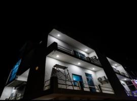 Hotel O Highway Super King，位于Baraud的酒店