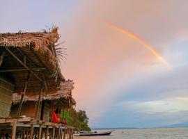 Coco Huts Guest House，位于Waisai的旅馆