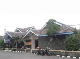 Hotel Handayani