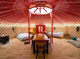 MoonYurt