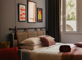 Brassbell l DT l Hannaux l Tahrir sq，位于开罗的酒店