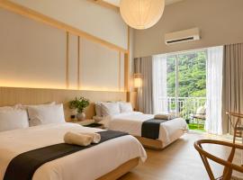 Yugen Suites at Pico De Loro，位于纳苏格布的酒店