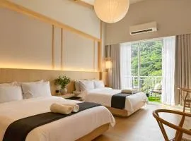 Yugen Suites at Pico De Loro