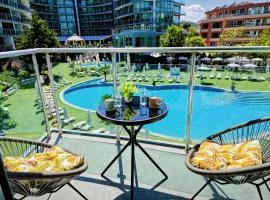 Sunny Cozy Apartment Primorsko