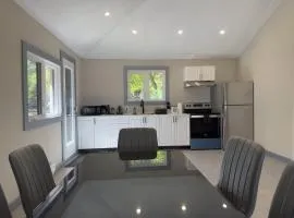 3-Bedroom Cottage #10 - Sand Bay