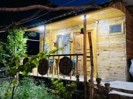 Vardzia Chachkari Cottage