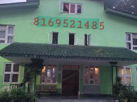Zilla Guest House by dew drop，位于Namchi的旅馆
