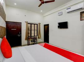 Hotel O The Raghav Villa，位于Phāphāmau的酒店