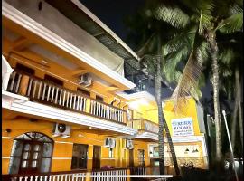 Aura rooms & swimming pool, calangute，位于卡兰古特的酒店