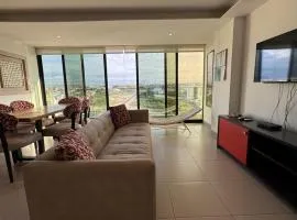 Bonito apartamento en el Hotel Poseidon, Noveno Piso