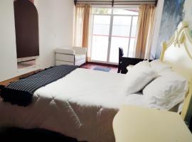 Estancia Ocolusen，位于莫雷利亚的自助式住宿