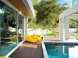 De Flourishing Hill Pool Villa , Cha Am