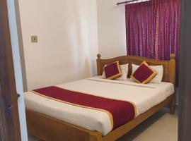 Haleema Residency，位于Dharmapuram的酒店