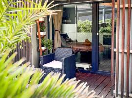 Jezerní apartmán s terasou a saunou v Lakepark Residence，位于多克西的酒店