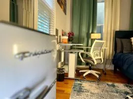 Hotel-Style, No Host, Professionally Managed ID265