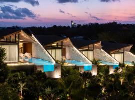 Khaya Luxury Villas Nusa Dua，位于乌干沙的酒店