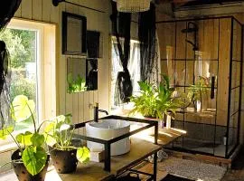 Pelēkā Māja, summer house for cosy stays