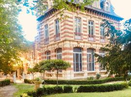 chateau Laprade Narbonne，位于纳博讷的酒店