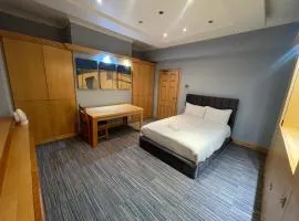 TCH Lodge - Bolton