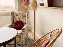 Adas Hotell，位于东哈尔马的酒店