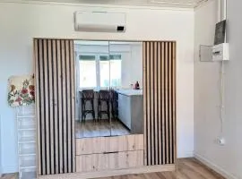 Bulldog Venice Apartment