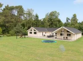 Holiday Home Frederiksværk - 01