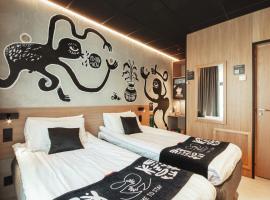 Time Hotel, Time To Stay art & boutique，位于于韦斯屈莱的酒店