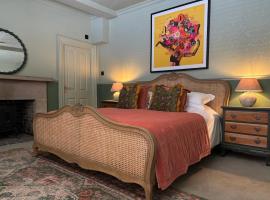 Halford House - Adults Only，位于水上伯顿的酒店