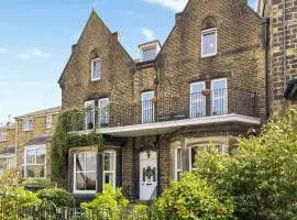 Sefton House Apartment