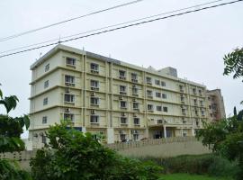 Hotel Golden Anchor Dhamara，位于Dhāmara的酒店