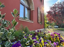 Il Barone Rosso，位于圣阿加塔-博洛涅塞的宾馆