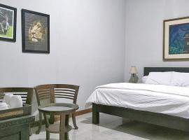 Omah Keniten Yogyakarta，位于Randugunting的酒店