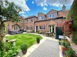 5 Bed in York 77267