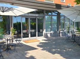 HOTEL PARADISO，位于Altedo的酒店