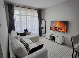 1 Bedroom Apartment near UN GIGIRI and US Embassy Village Market，位于内罗毕的酒店
