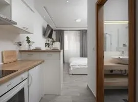 Studio Apartment the Old town, great location