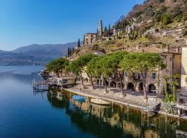 Gritti Palace Morcote - Salvia - Loft by the lake with view of Morcote's church