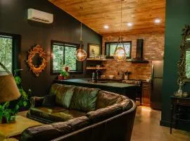 Whiskey Lounge