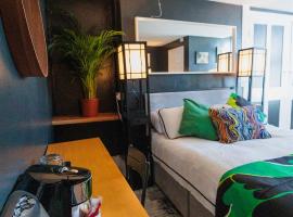 The Driftwood Inn，位于Starcross的酒店