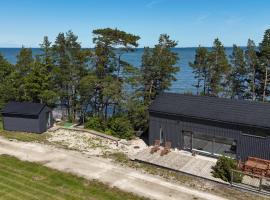 Seaside cottage Rebase Kuur，位于Keibu的乡村别墅